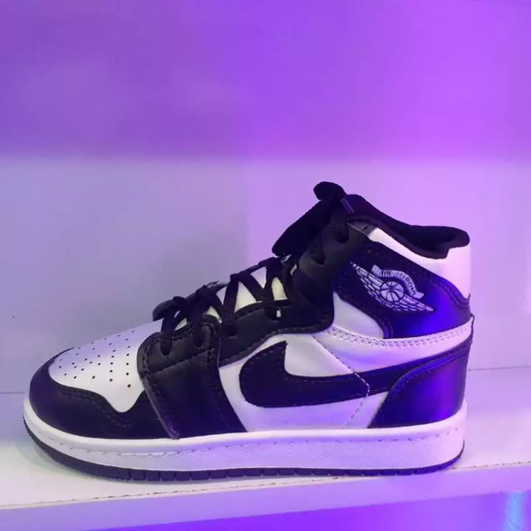 کتونی پیاده روی