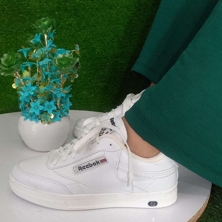 کتونی سفید ریبوک