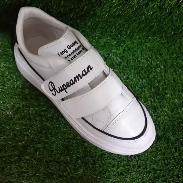 کتونی پیاده روی زنانه