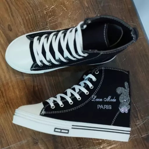 کتونی زنانه