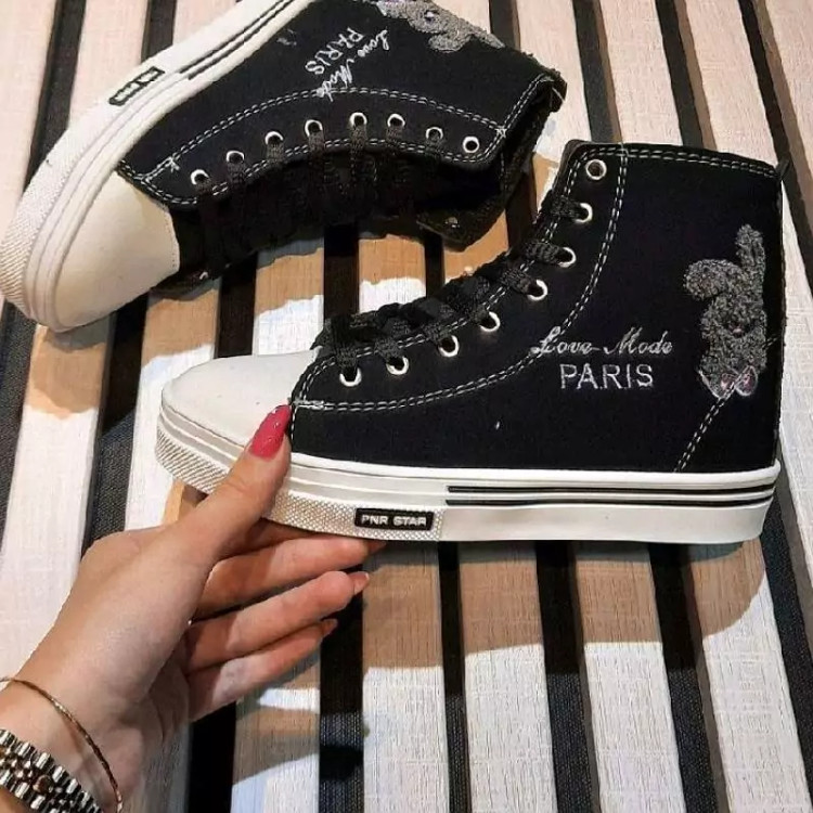 کتونی ساقدار زنانه