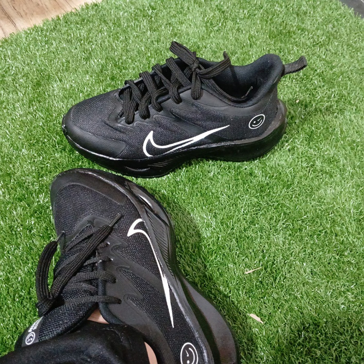 کتونی پیاده روی