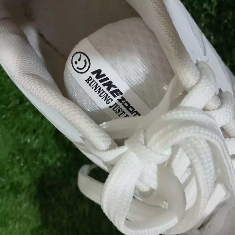 کتونی نایک زوم