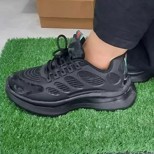 کتونی لژدار