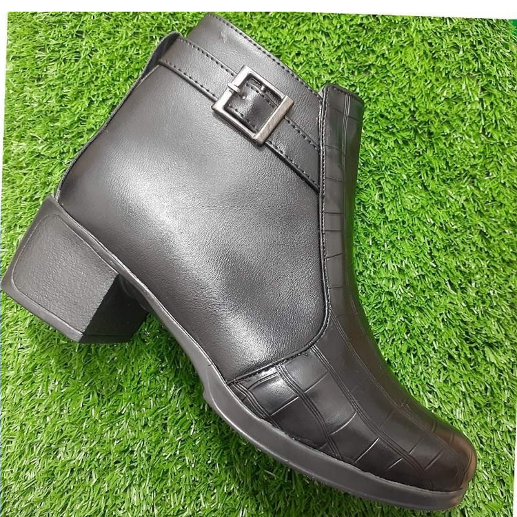 نیمبوت زمستانی