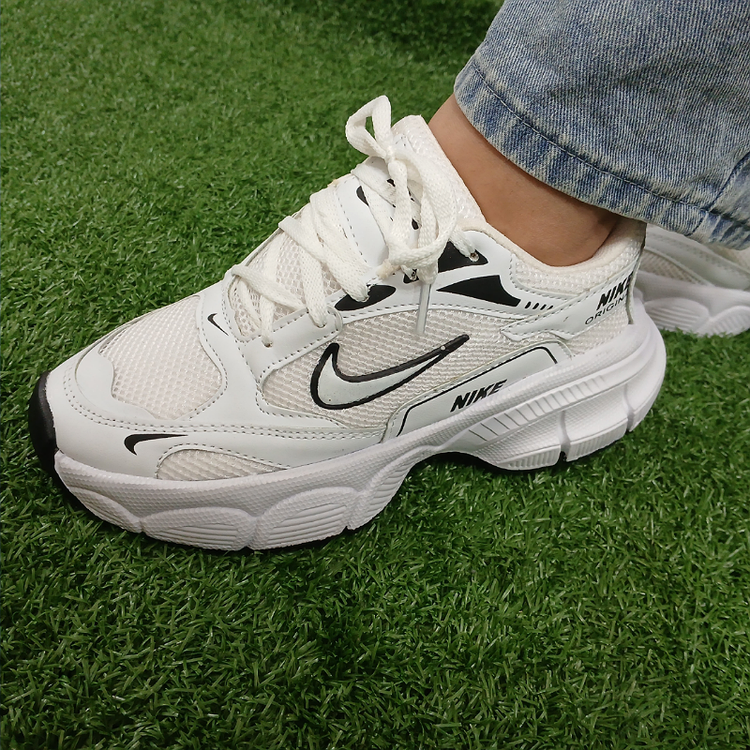 کتونی زنانه