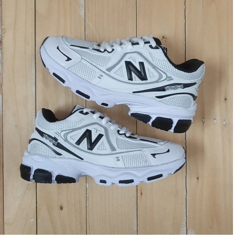 کتونی زنانه نیوبالانس