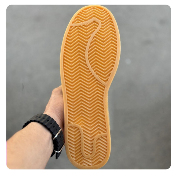 کتونی زنانه