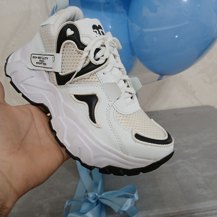 کتونی زنانه