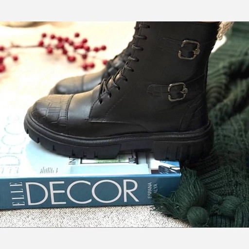 پوتین لژدار