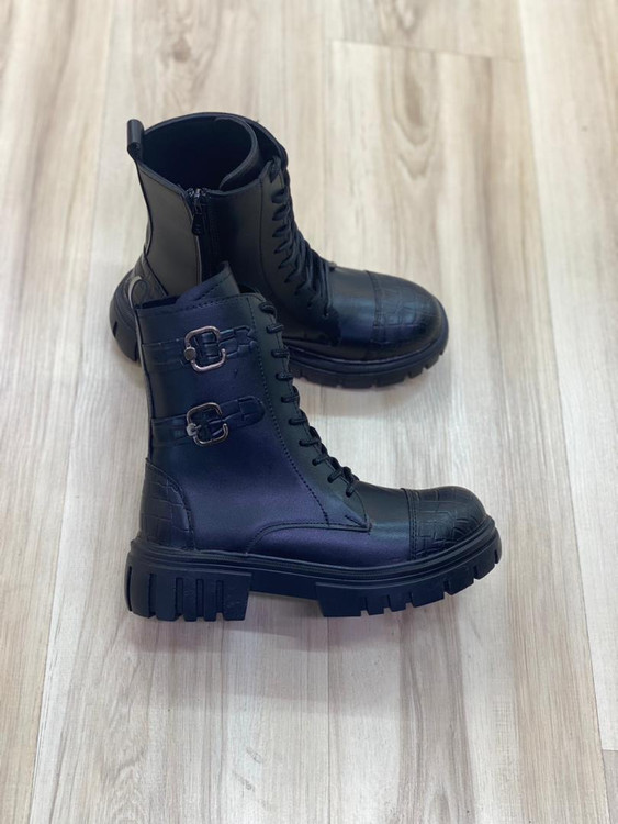 پوتین زنانه