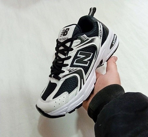 کتونی زنانه