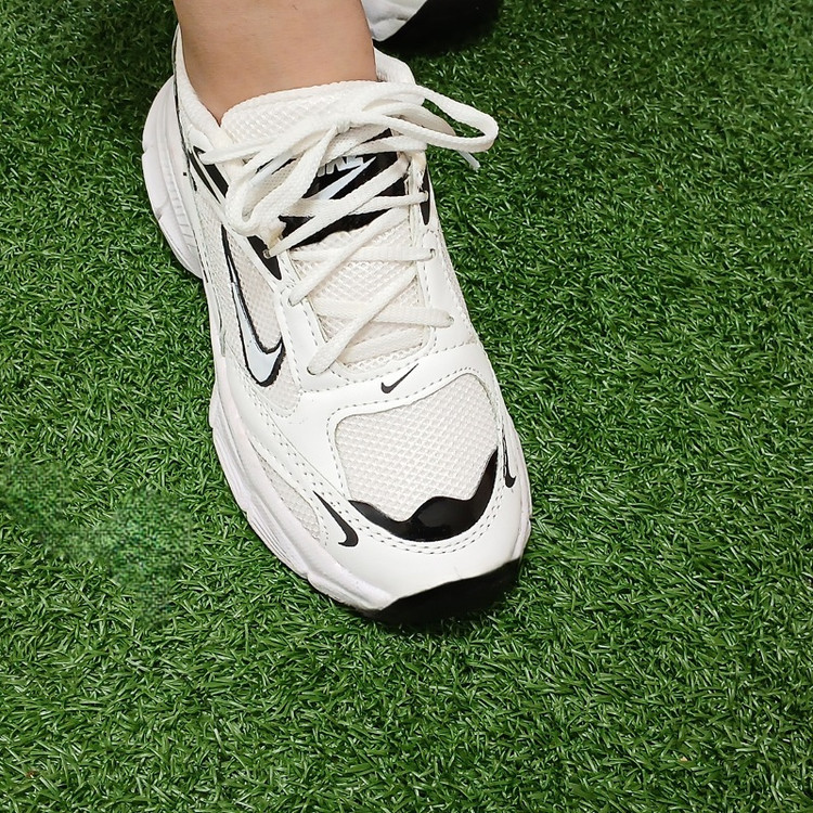 کتونی پسرانه