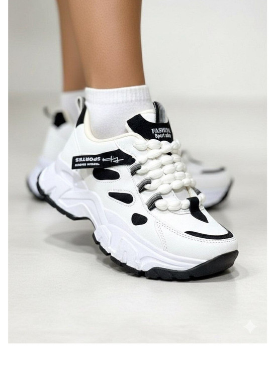 کتونی زنانه