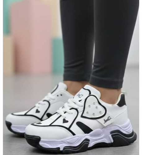 کتونی زنانه