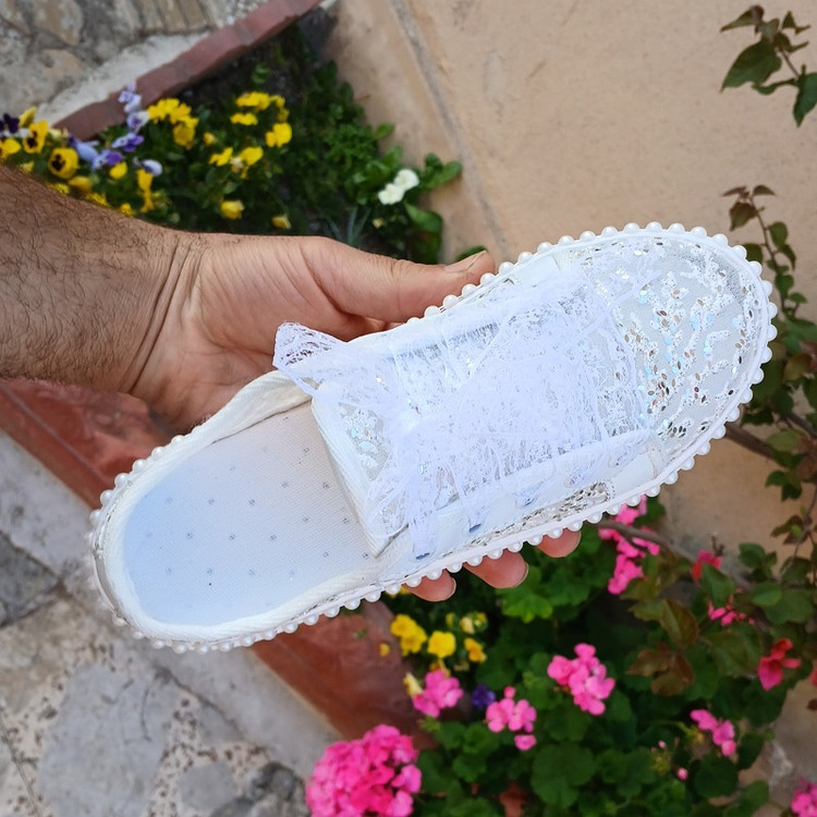 کتونی عروس